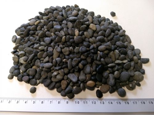 28479 beach pebbles 2 5 mm 1